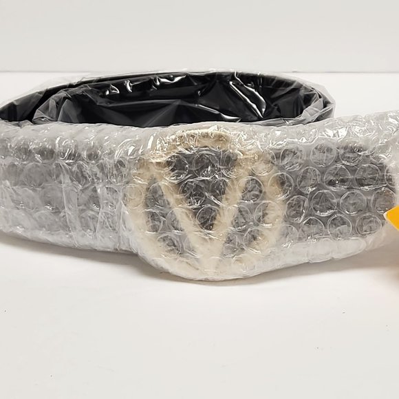 New with tag Authentic Vanentino Leather Giusy Black Leather Belt Size XS - Picture 3 of 7